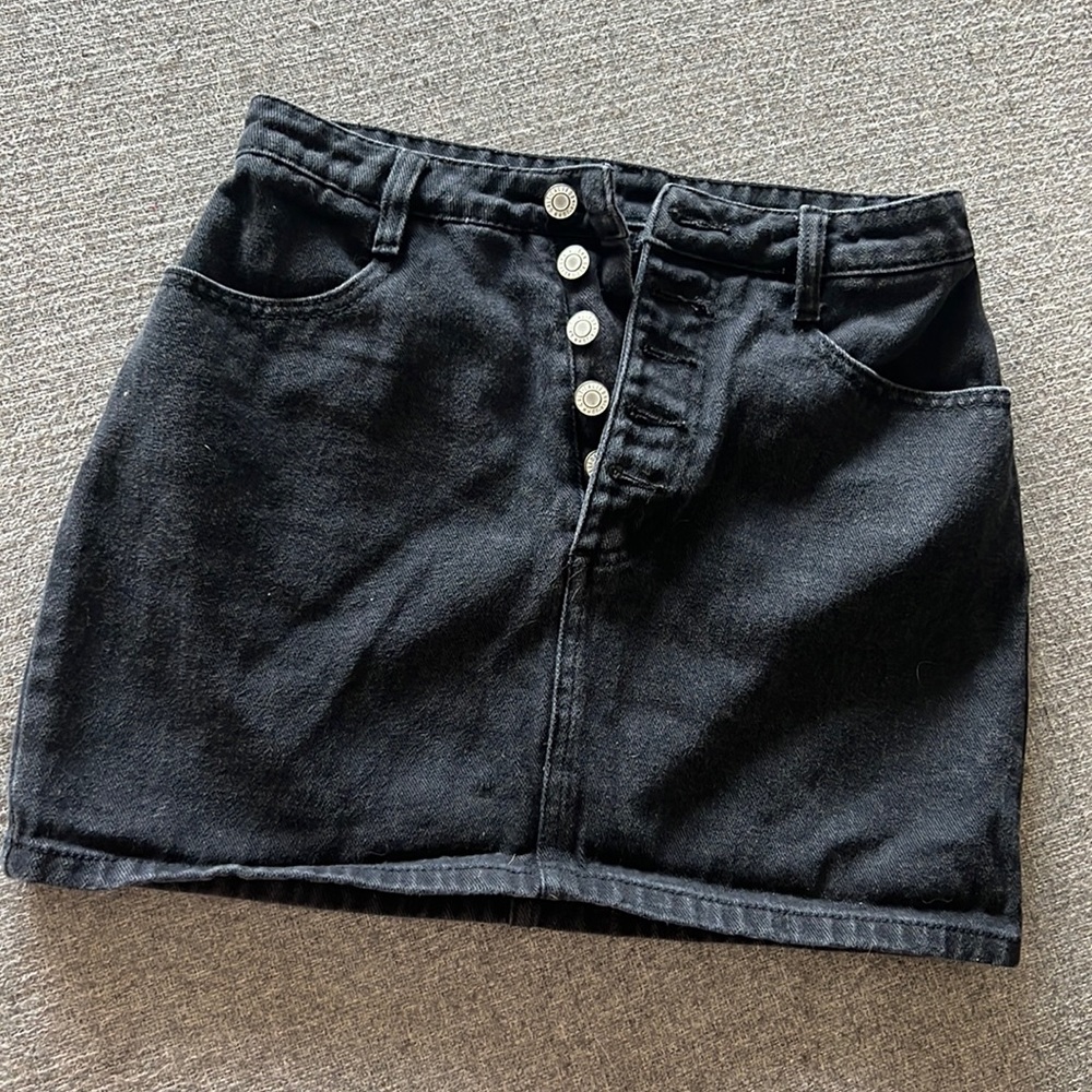 John Galt Brandy Melville Black Denim Skirt Buttonfly sz s EUC